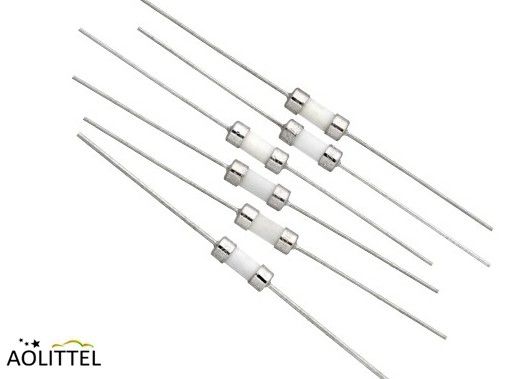 PWB equivalente o THT de Schurter SPT que monta el fusible de cerámica 125V 100mA-12A del tubo del cartucho lento del soplo de 3.6x10m m