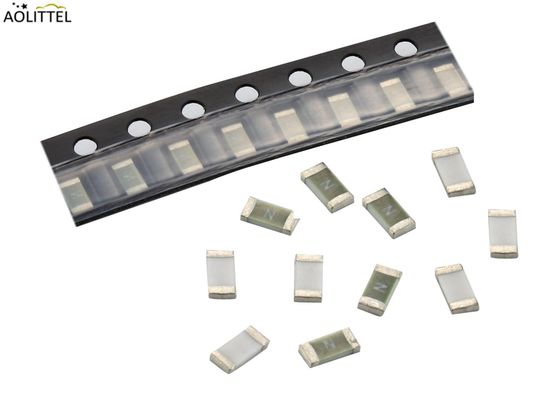 0603 fusibles superficiales muy de acción rápida finos del soporte de la película del tamaño con el clasificación de 250mA-8A 63VDC 32VDC