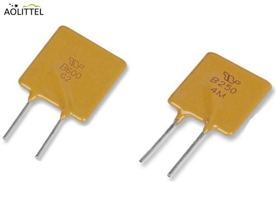 Tiempo rápido del viaje del fusible restaurable sin plomo de Polyfuse 5A con voltaje del máximo 30V