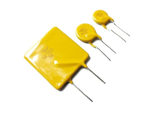 La línea voltaje valoró el fusible restaurable radial TRM075 0.75A 240V de los dispositivos LVR075S-2 PTC para los lastres de la iluminación del LED