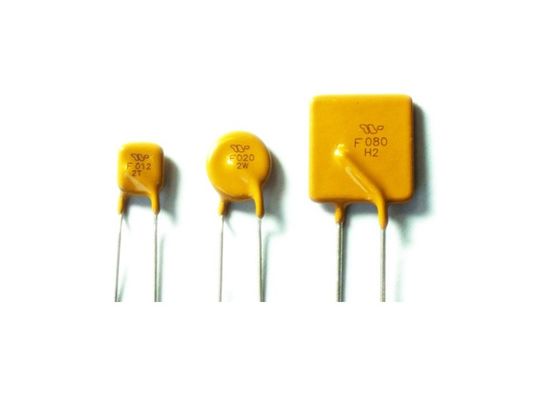 Fusible restaurable TRG015 del termistor PPTC de las telecomunicaciones 0ZRC0015FF1E con el control clasificado 0.15A actual del voltaje 600V