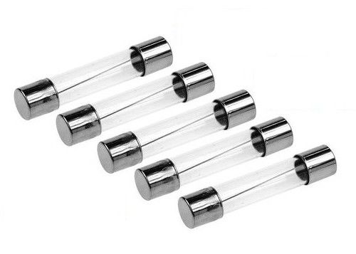 Fusible lento de retraso de tiempo 10Amp 250VAC 6x30m m del tubo de cristal del soplo del retraso de tiempo de la virola 6.35x32m m del fusible de cartucho del encendedor del cigarro
