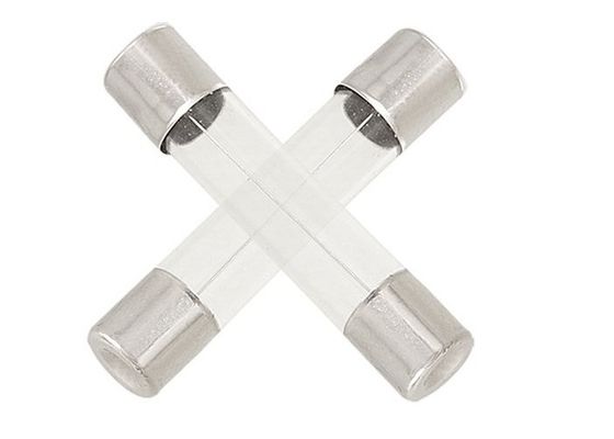 Fusible lento de retraso de tiempo 10Amp 250VAC 6x30m m del tubo de cristal del soplo del retraso de tiempo de la virola 6.35x32m m del fusible de cartucho del encendedor del cigarro