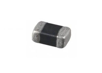 Supresores transitorios del voltaje del varistor de los MOVIMIENTOS del microprocesador de la protección contra sobrecargas de SMD 0402 14V 10A 1005 de múltiples capas normales