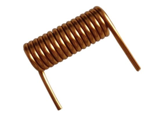 Los inductores superficiales de gran intensidad Ultra-miniatura por encargo 5,5 de la base del aire del cuadrado del soporte a 27nH para el RF circulan