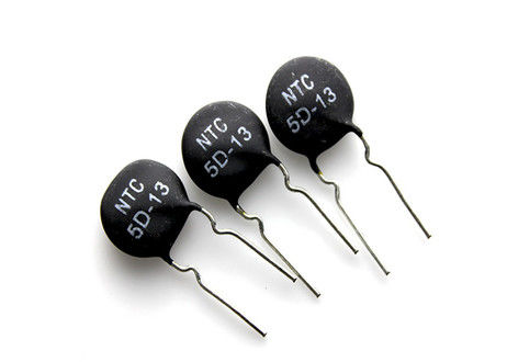A través del resistor termal del termistor del agujero NTC 5D-13 MF72 NTC en limitador actual de la precipitación 5 ohmios de echada 7.5m m de 13m m 5D13 ICL