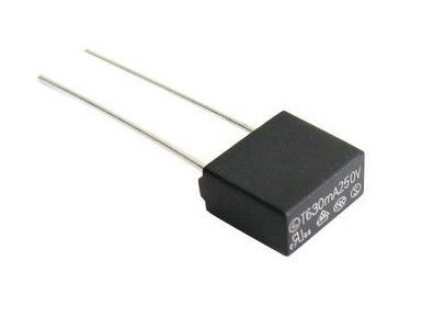 Fusible micro 100mA-6.3A 8.4x7.2x4.0m m del fósforo del soplo lento cuadrado libre rojo de Pastic con el voltaje que valora 125V 250V 300V 350V