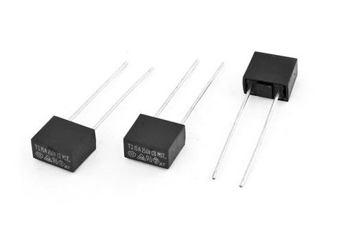 El fusible Subminiature de retraso de tiempo de alto voltaje encajonado cuadrado 8.4m m SMT T1A con 250V 300V 400V valoró voltaje