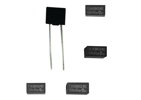 Encajonados plomados radiales del PWB del CCC CQC PSE reducen el fusible miniatura MST 002 2A 250VAC 300V 400V 8.35x7.7m m del soplo