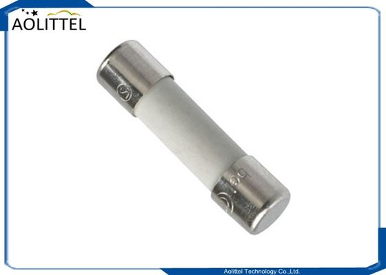 La UL CUL ayuna el fusible de cerámica temporario 2.5A 250V 5x20m m aprisa sopla el fusible 5.250BFC del tubo del cartucho